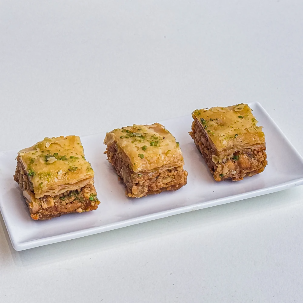 Gwalia Sweets Pistachio Square Baklawa | Grocsy