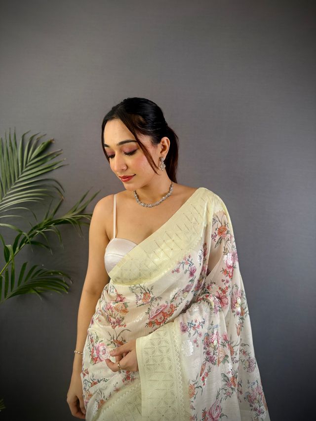 Elora Grey Silk Floral Motifs Coppery Tone Contrast Floral Border Banarasi Saree | Grocsy