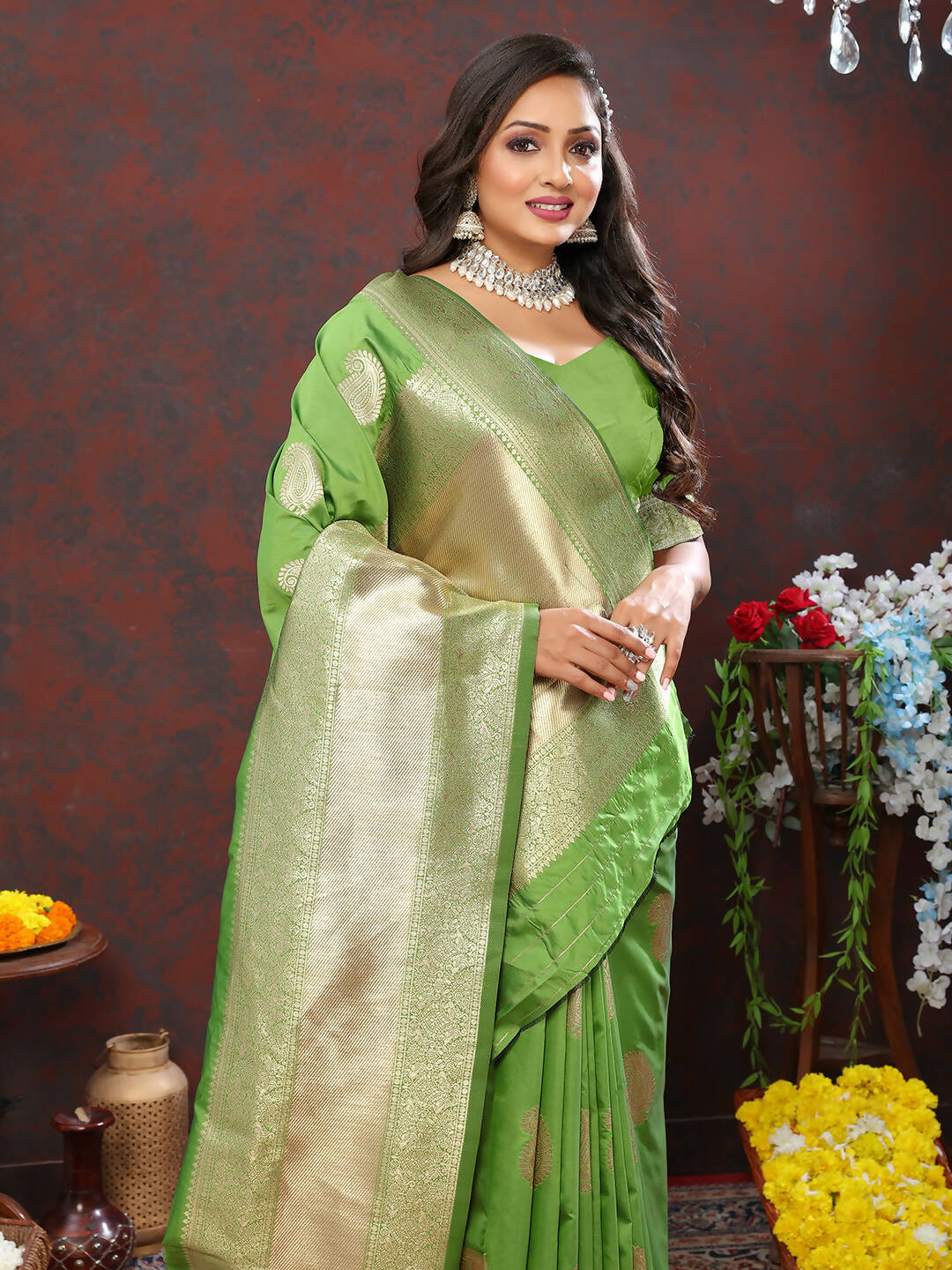 Lorenvalley Fashion Parotgreen Soft Silk Woven Design Gold Zari Weaving Saree | Grocsy