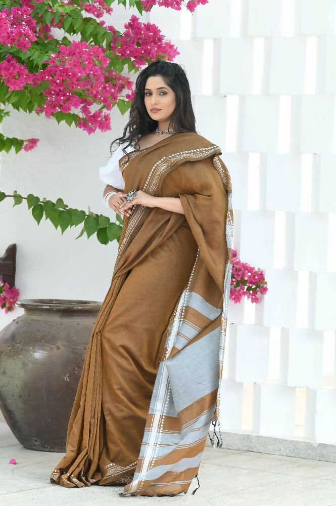 Beatitude Brown Cotton Handloom Saree | Grocsy