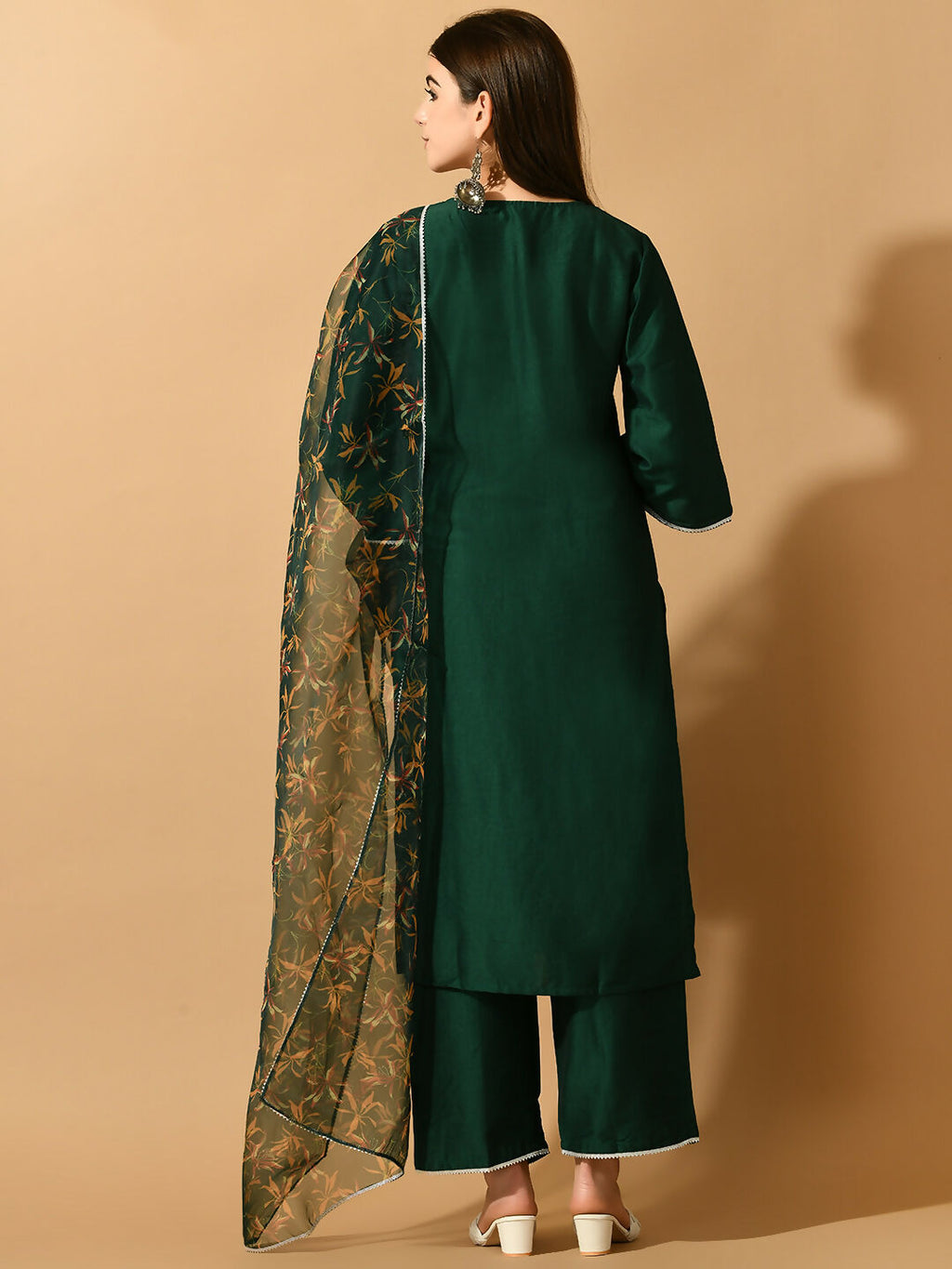 Myshka Women's Green Embroidered Party Kurta Sets | Grocsy