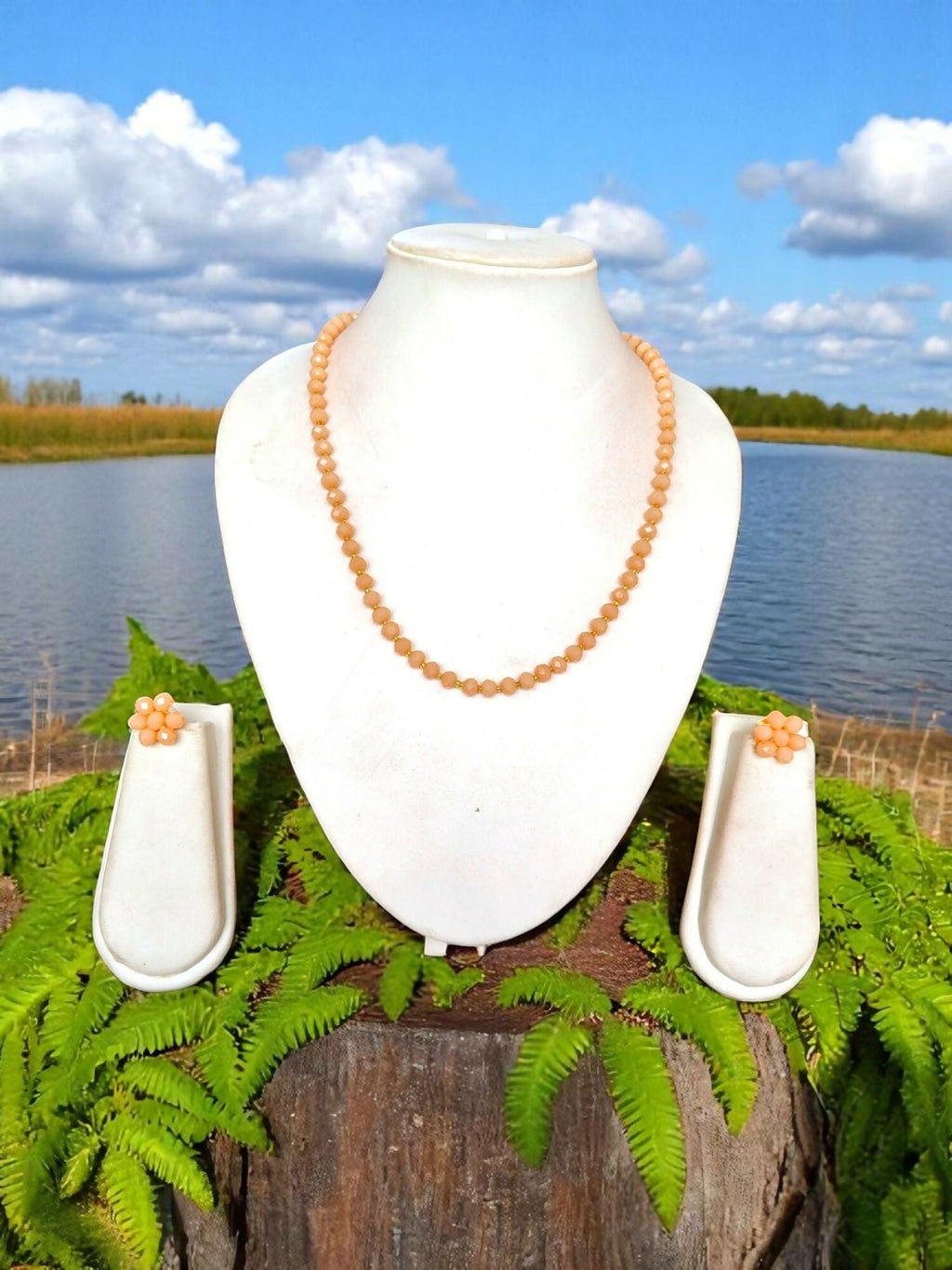 Inhanns Crystal Bloom – Single Line Necklace + Studs - Peach | Grocsy