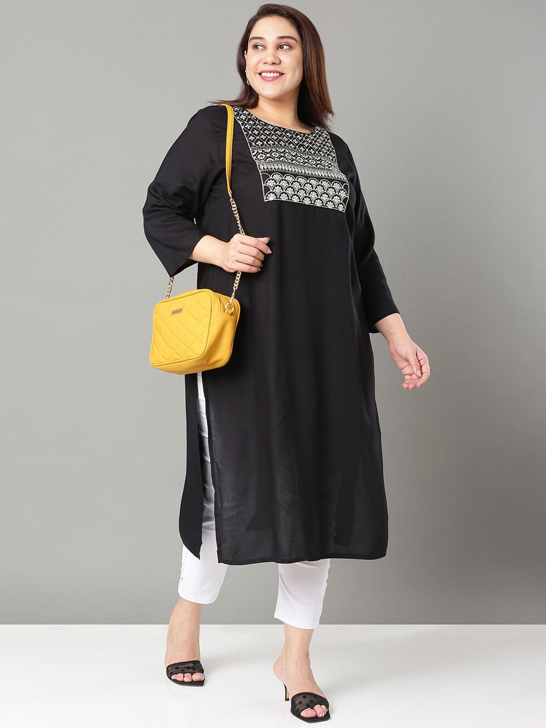 Sztori Plus Size Floral Yoke Design Sequinned Straight Kurta | Grocsy