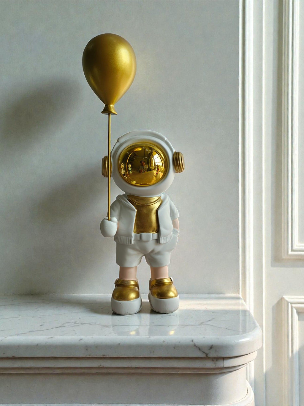 Sun Mun Decors White Headphone boy with Balloon | Grocsy