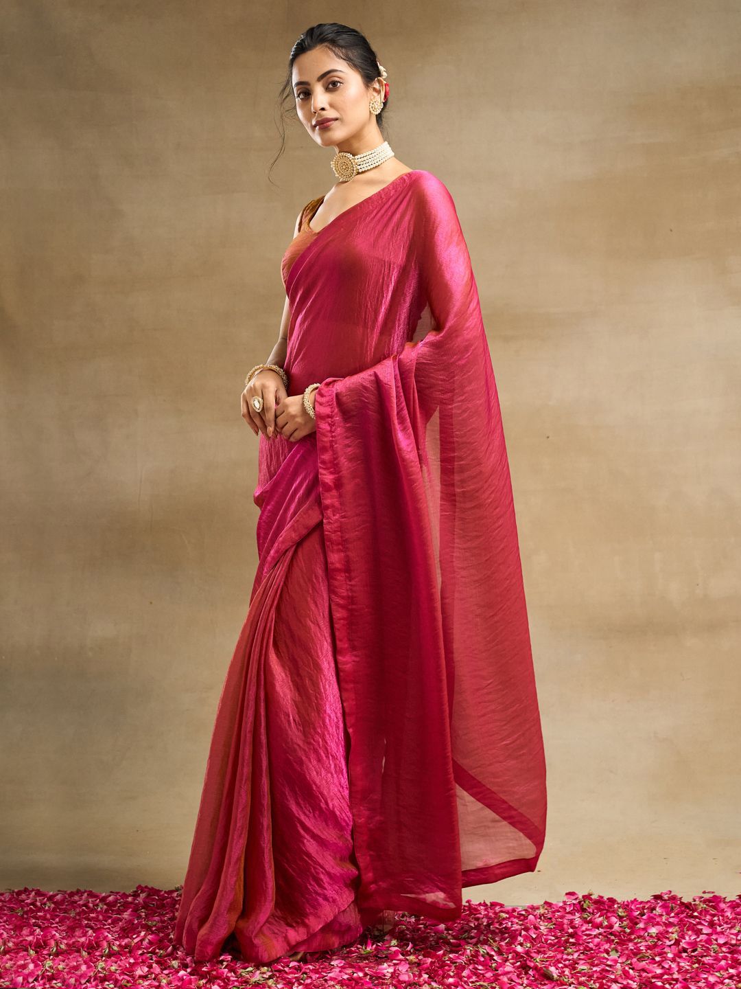 kasee Solid Saree | Grocsy