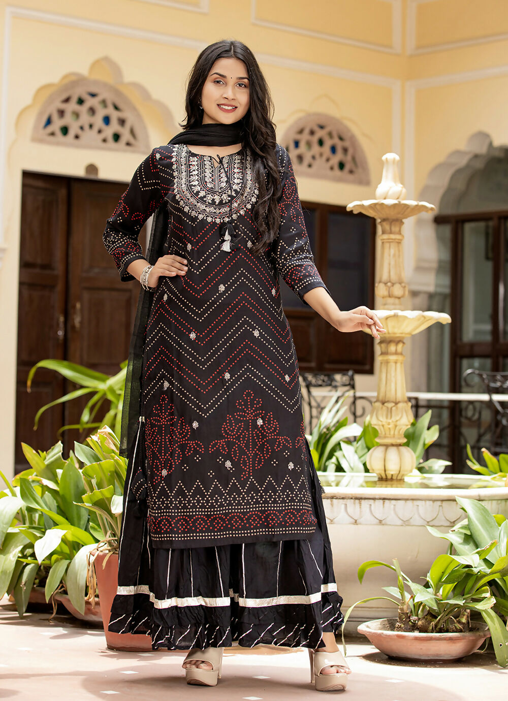 Kaajh Women's Black Embroidered Cotton Kurta Sharara Set With Dupatta | Grocsy