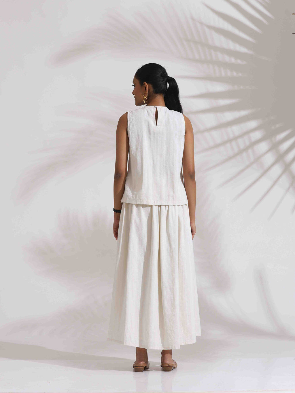 trueBrowns Off-White Cotton Skirt Co-ord Set | Grocsy