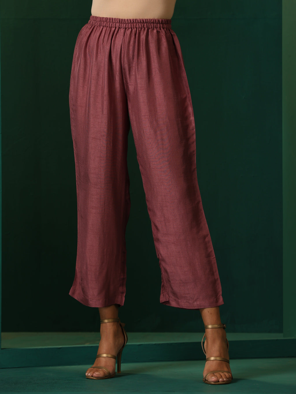 trueBrowns Light Mauve Silk Front Pleat Co-ord Set | Grocsy