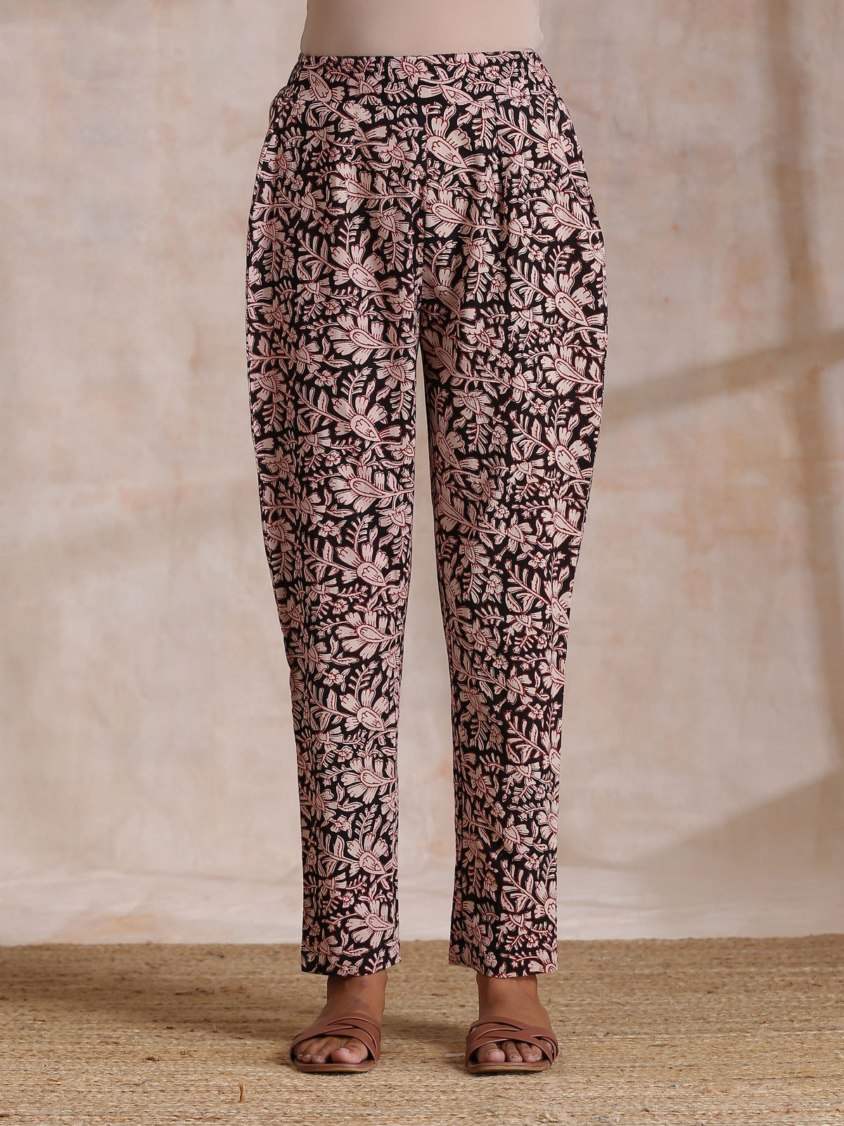 trueBrowns Black Floral Overall Bagru Print Cotton Pant Suit Set | Grocsy