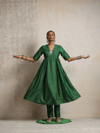 trueBrowns Dark Green Silk Arkali Flared Kurta Set | Grocsy