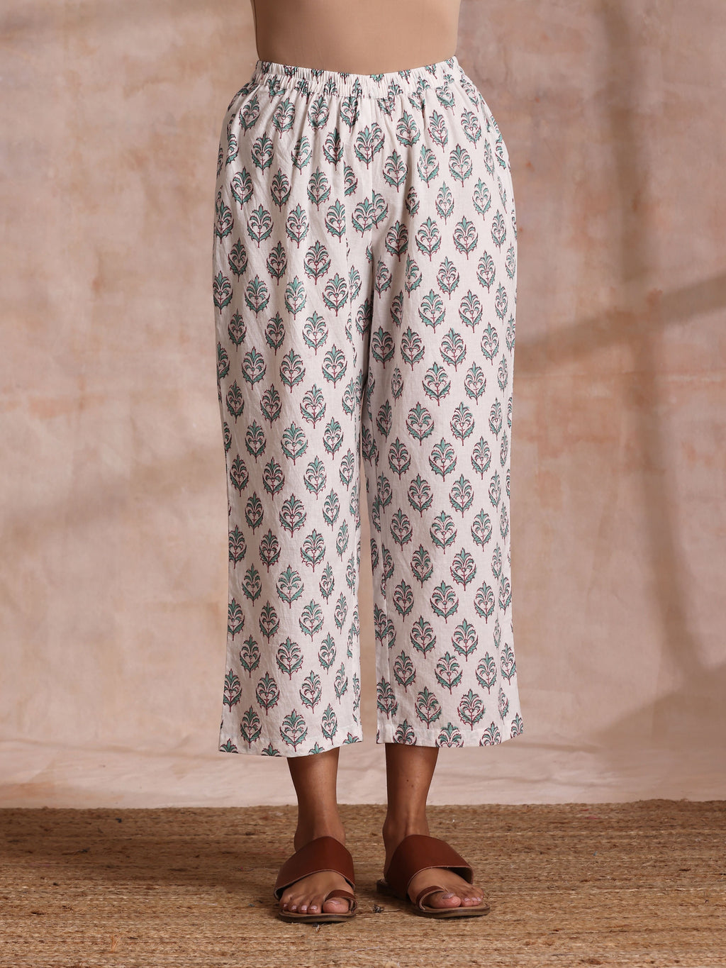 trueBrowns Tiffany Blue Floral Block Print Cotton Front Neck Gathered Kurta Pant Set | Grocsy