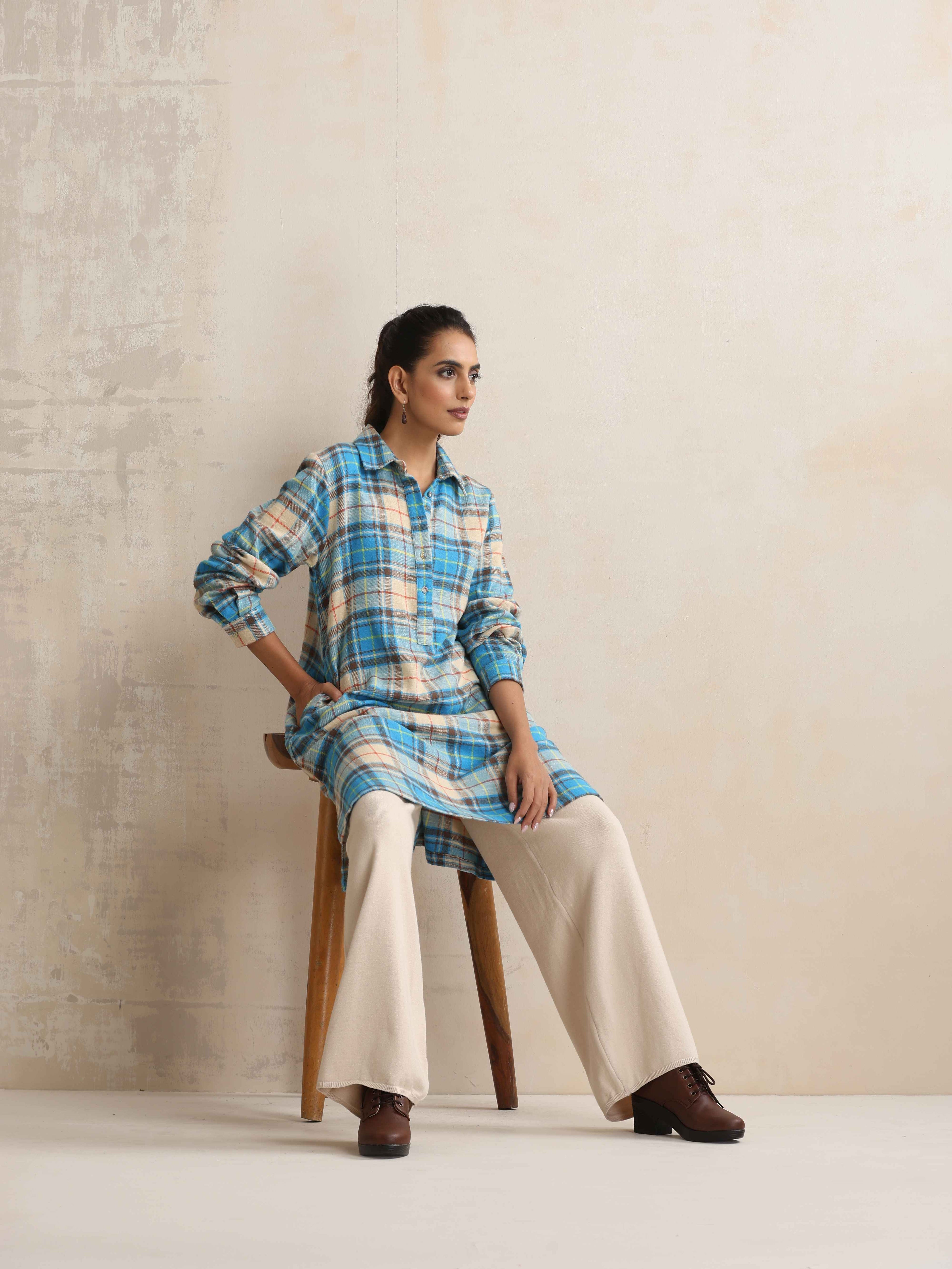 trueBrowns Beige Check Winter Top | Grocsy