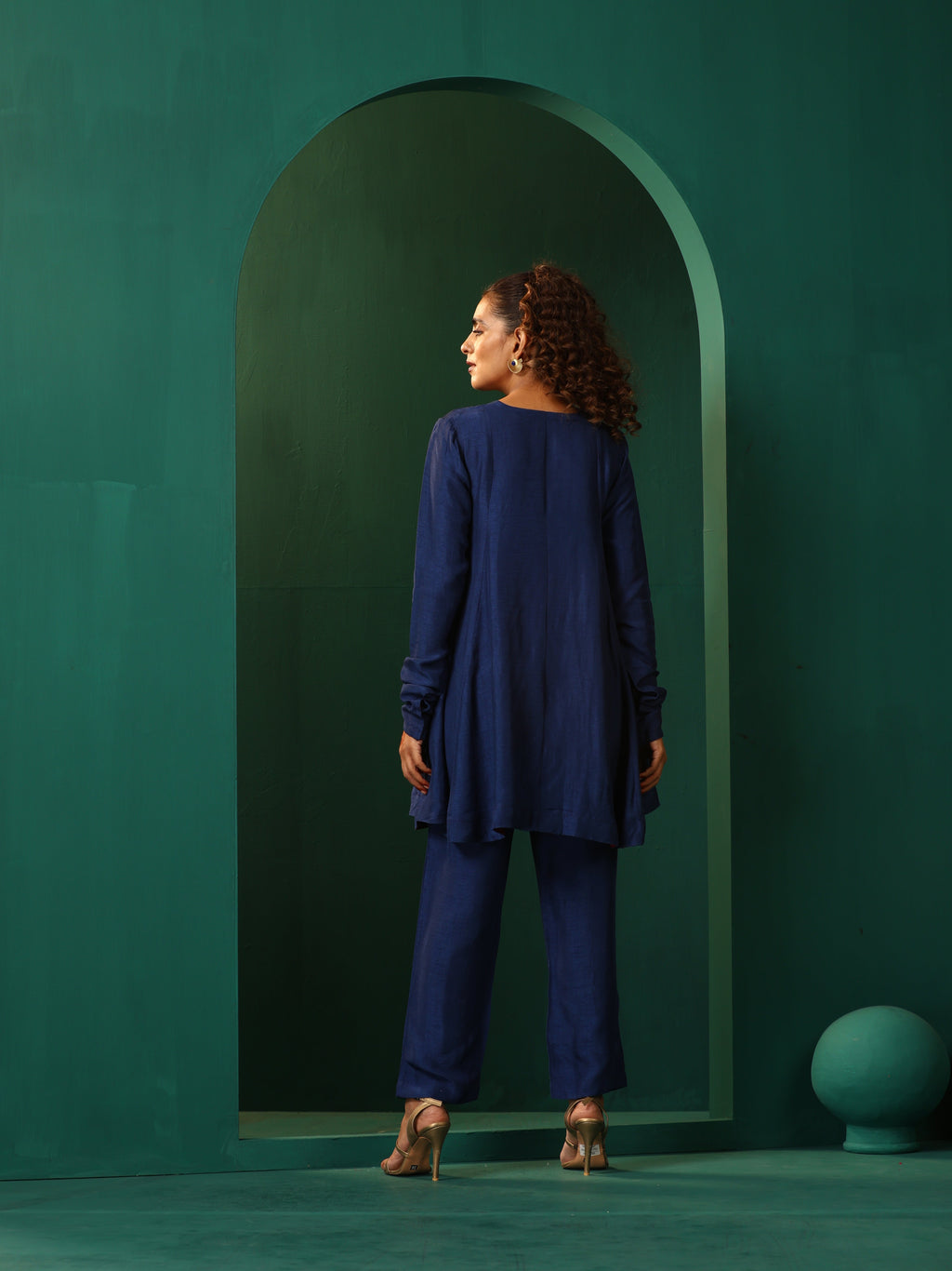 trueBrowns Blue Silk Flared Co-ord Set | Grocsy