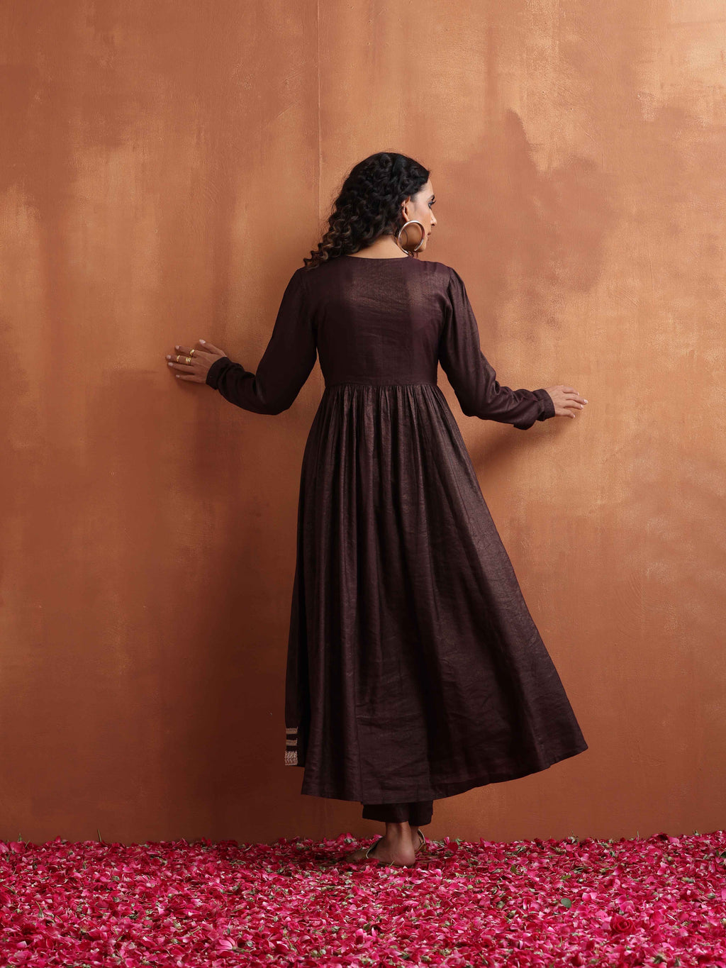 trueBrowns Brown Metallic Flared Anarkali Kurta Set | Grocsy