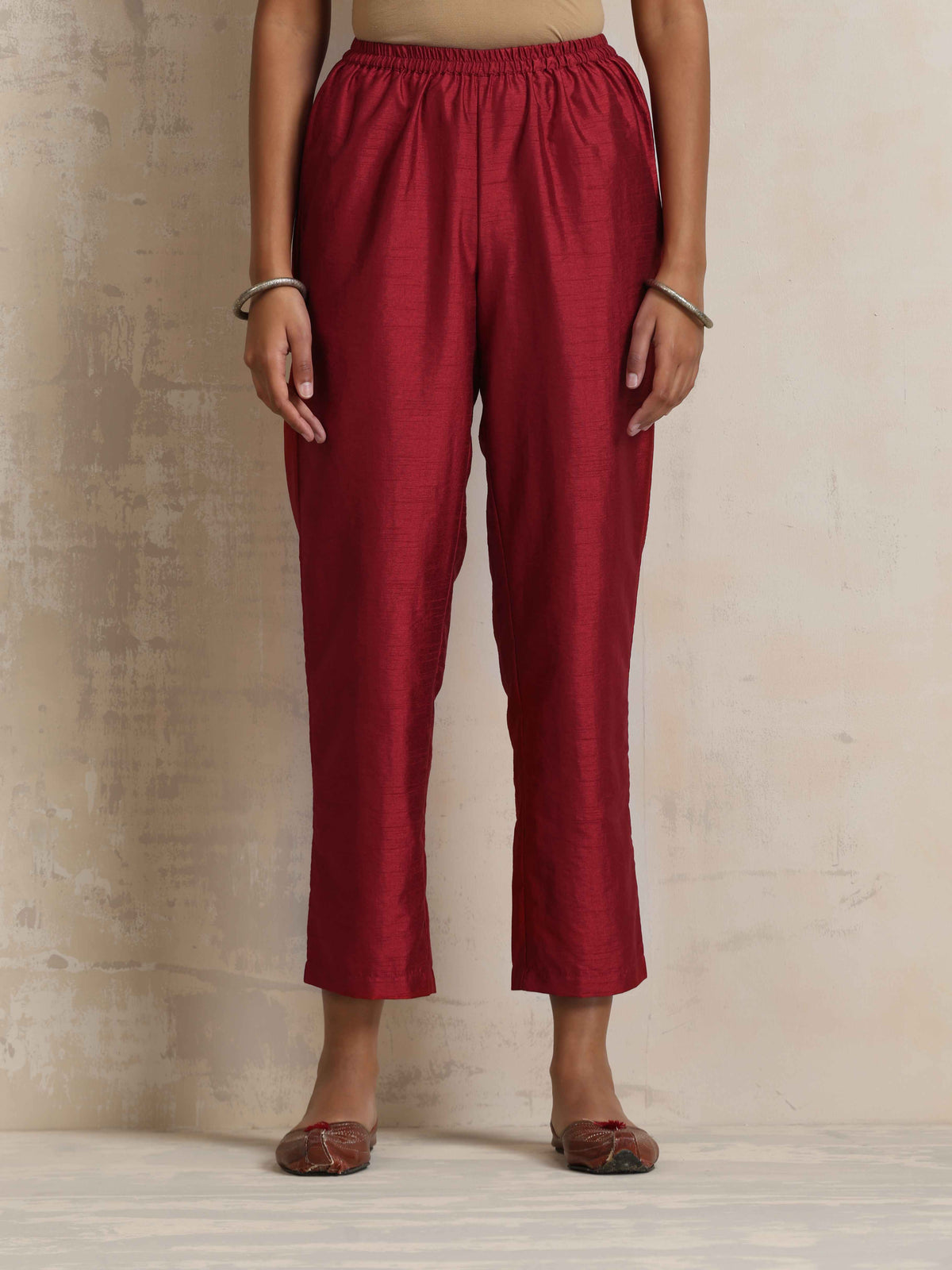 trueBrowns Red Silk Kurta Set | Grocsy