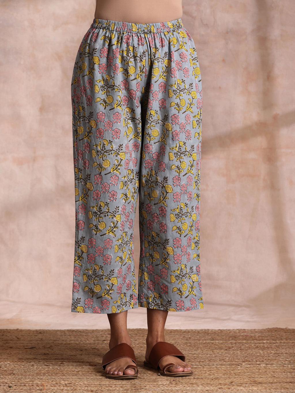 trueBrowns Grey Overall Floral Block Print Cotton Sleeveless Flared Kurta Pant Set | Grocsy