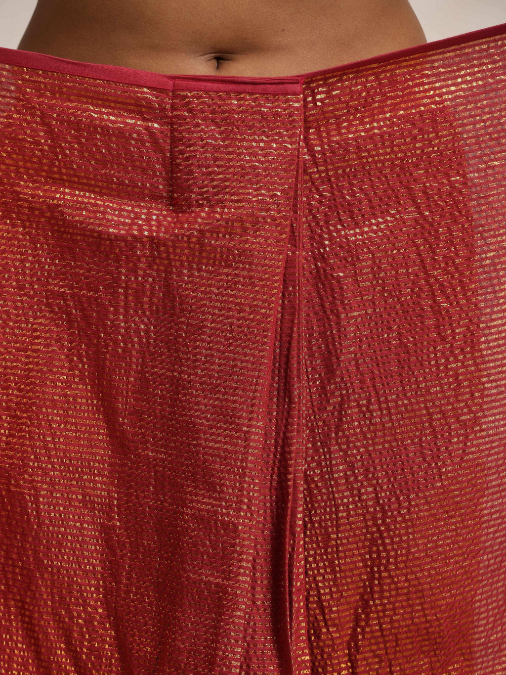 trueBrowns Maroon Gold Metallic Ready To Wear Saree | Grocsy