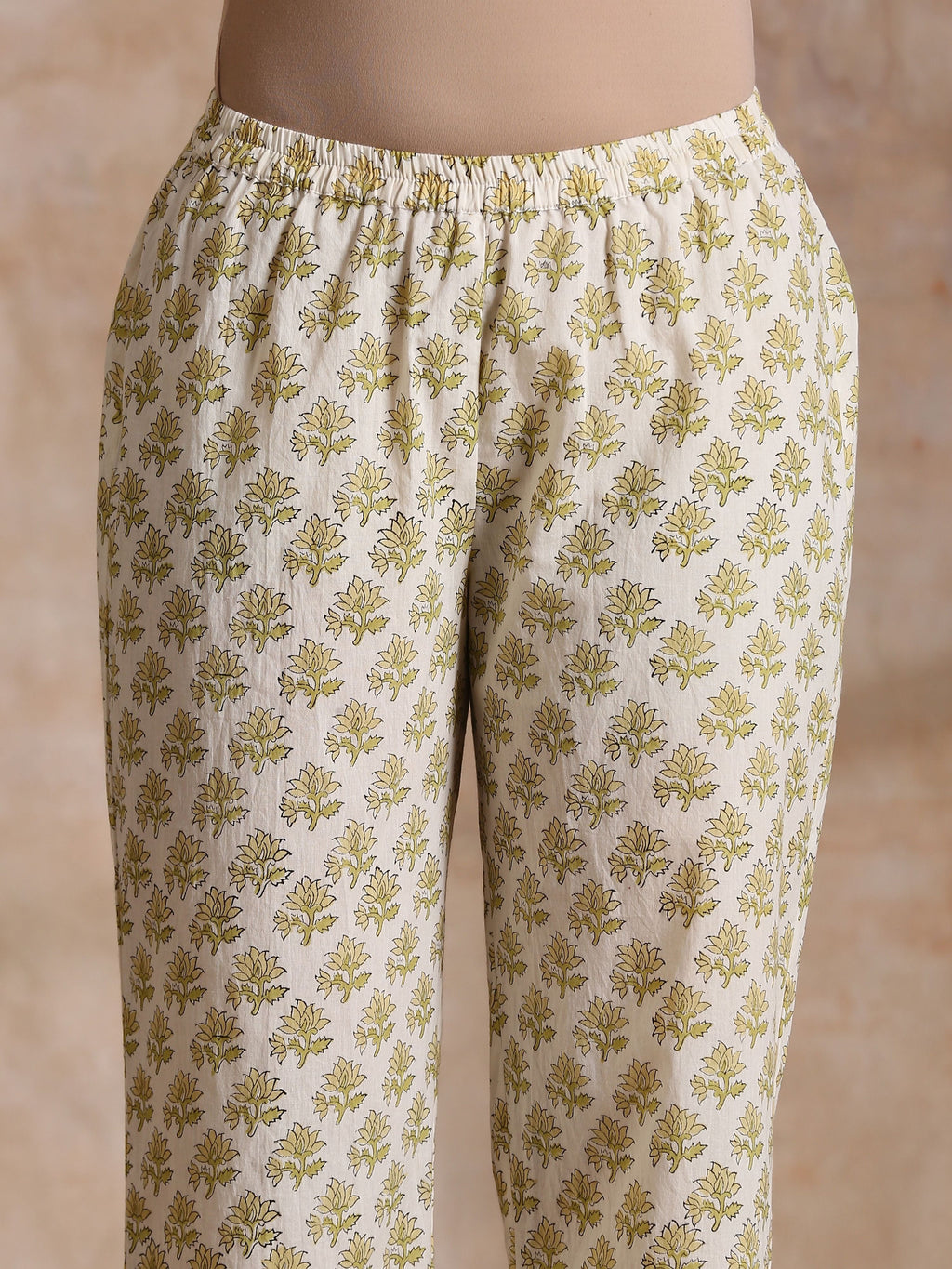 trueBrowns Green Buta On Off-White Block Print Cotton Co-Ord Set | Grocsy