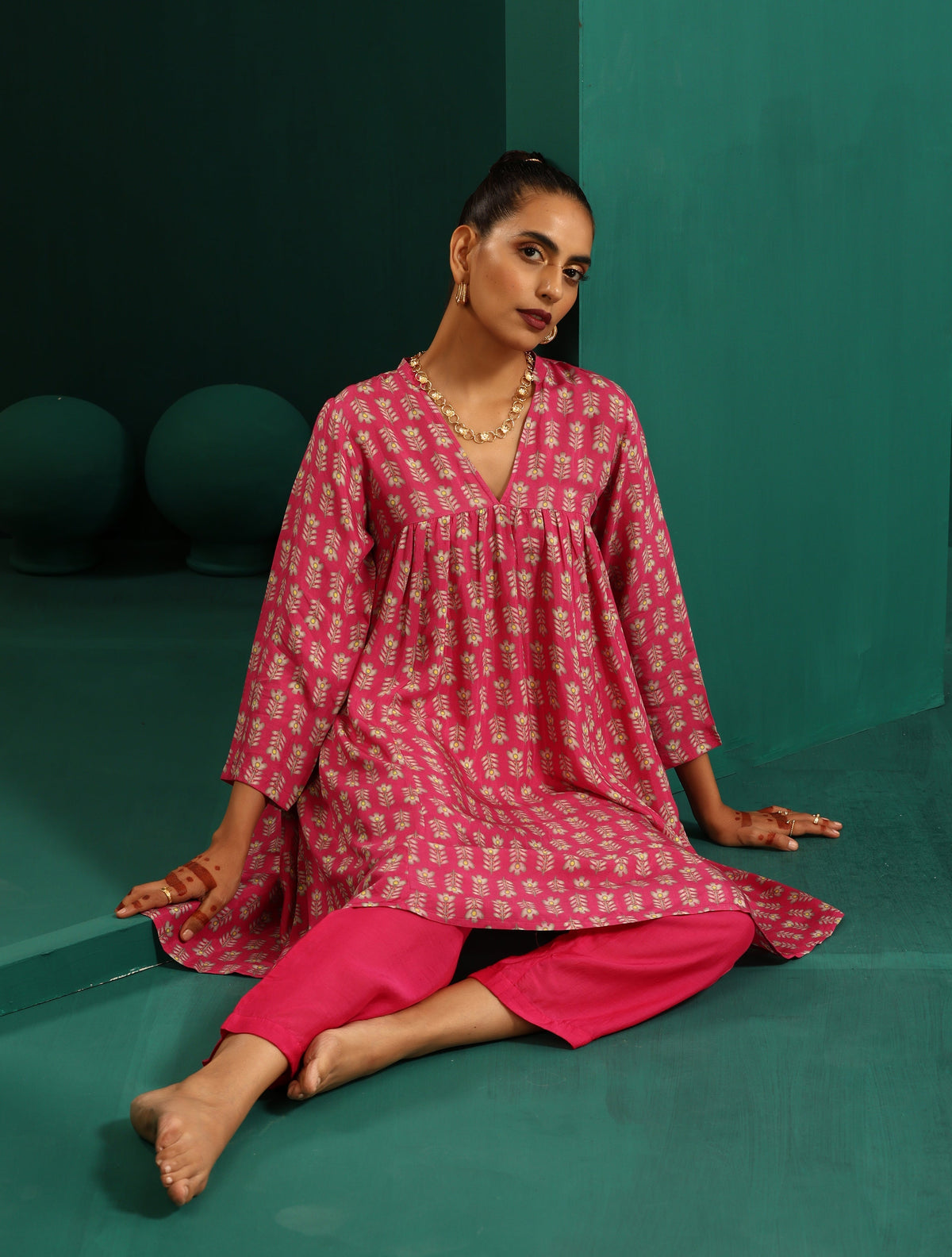 trueBrowns Pink Leaf Muslin Silk Printed Yoke Gathered Co-ord Set | Grocsy