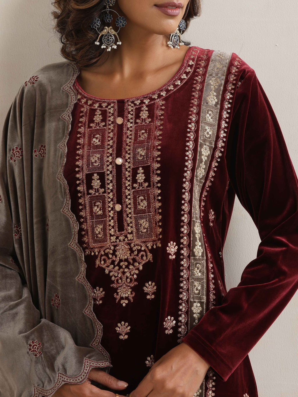 trueBrowns Maroon Velvet Embroidered Kurta Pant Dupatta Set | Grocsy