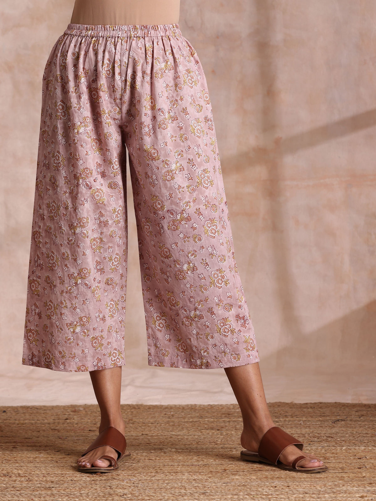 trueBrowns Grey Overall Floral Block Print Cotton High-Low Co-Ord Set | Grocsy