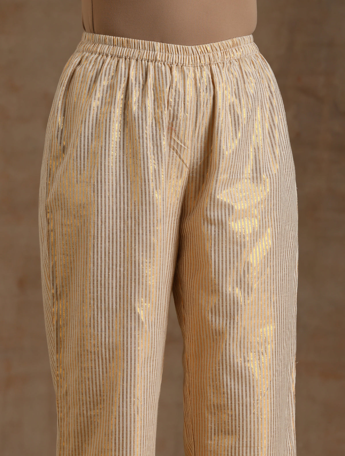 trueBrowns Ivory Gold Cotton Neck Pleat Kurta Set | Grocsy