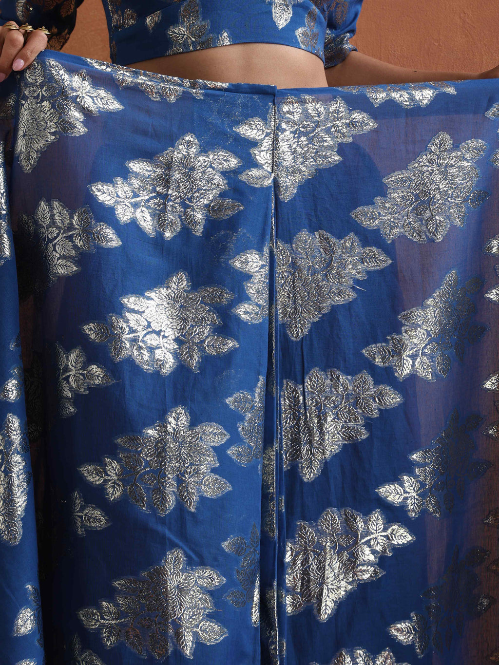 trueBrowns Blue Metallic Ready To Wear Saree | Grocsy