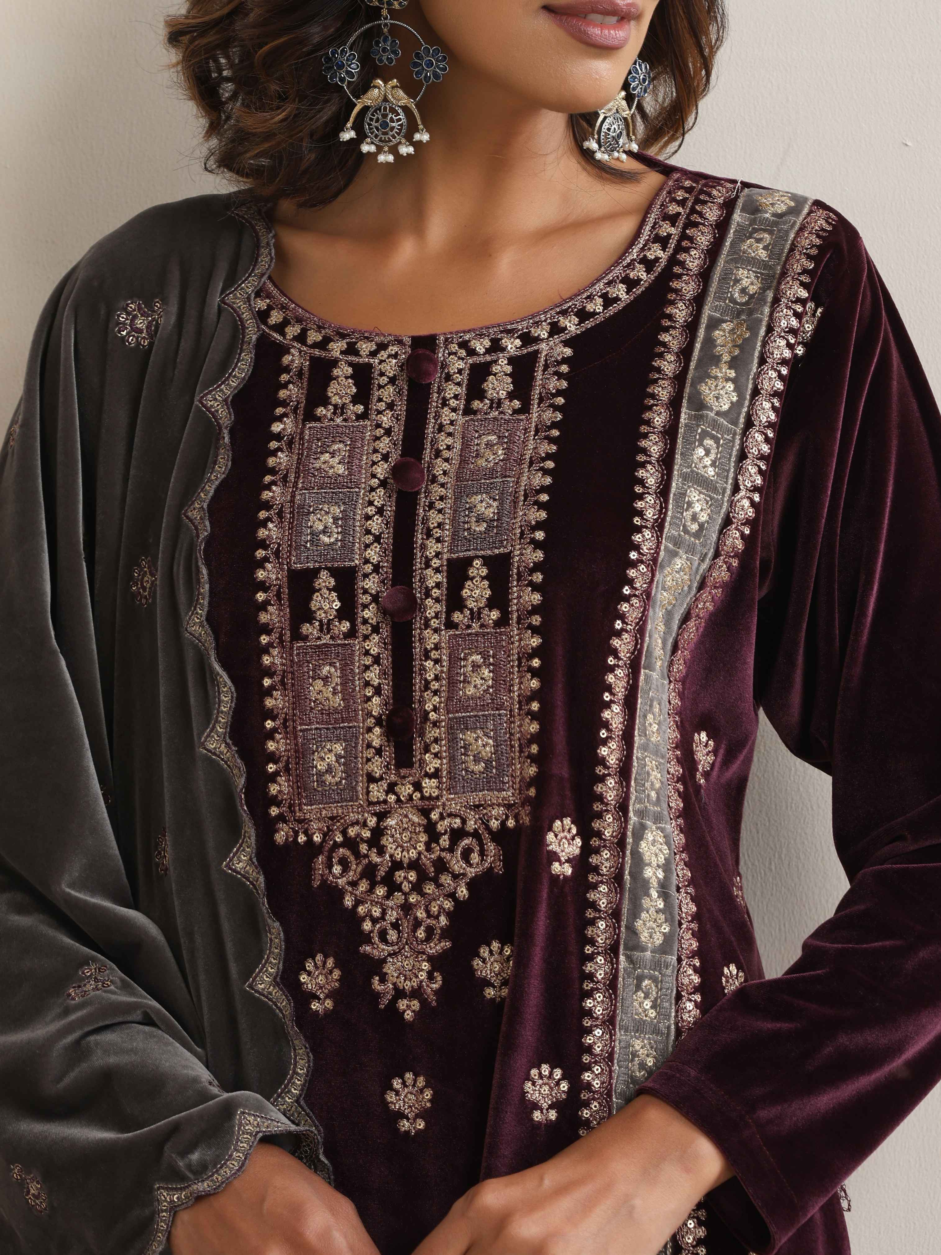 trueBrowns Purple Velvet Embroidered Kurta Pant Dupatta Set | Grocsy