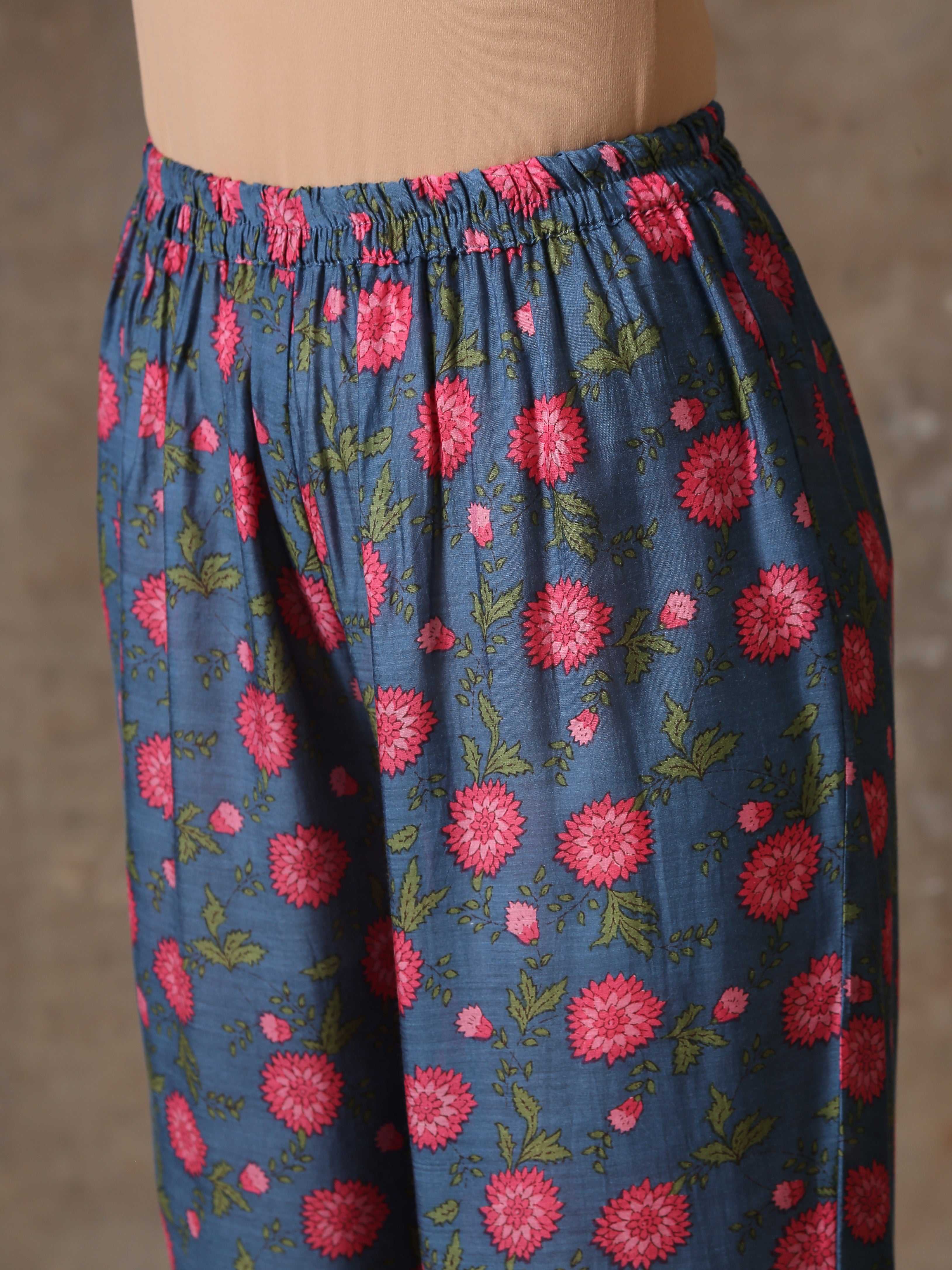 trueBrowns Blue Pink Printed Silk Kurta Pant Set | Grocsy