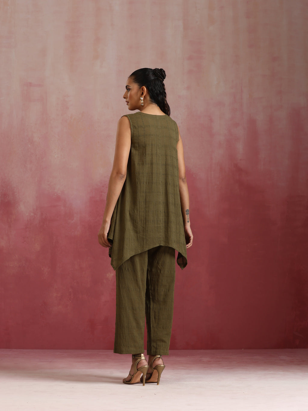trueBrowns Olive Cotton Dobby Dobby Co-ord set | Grocsy