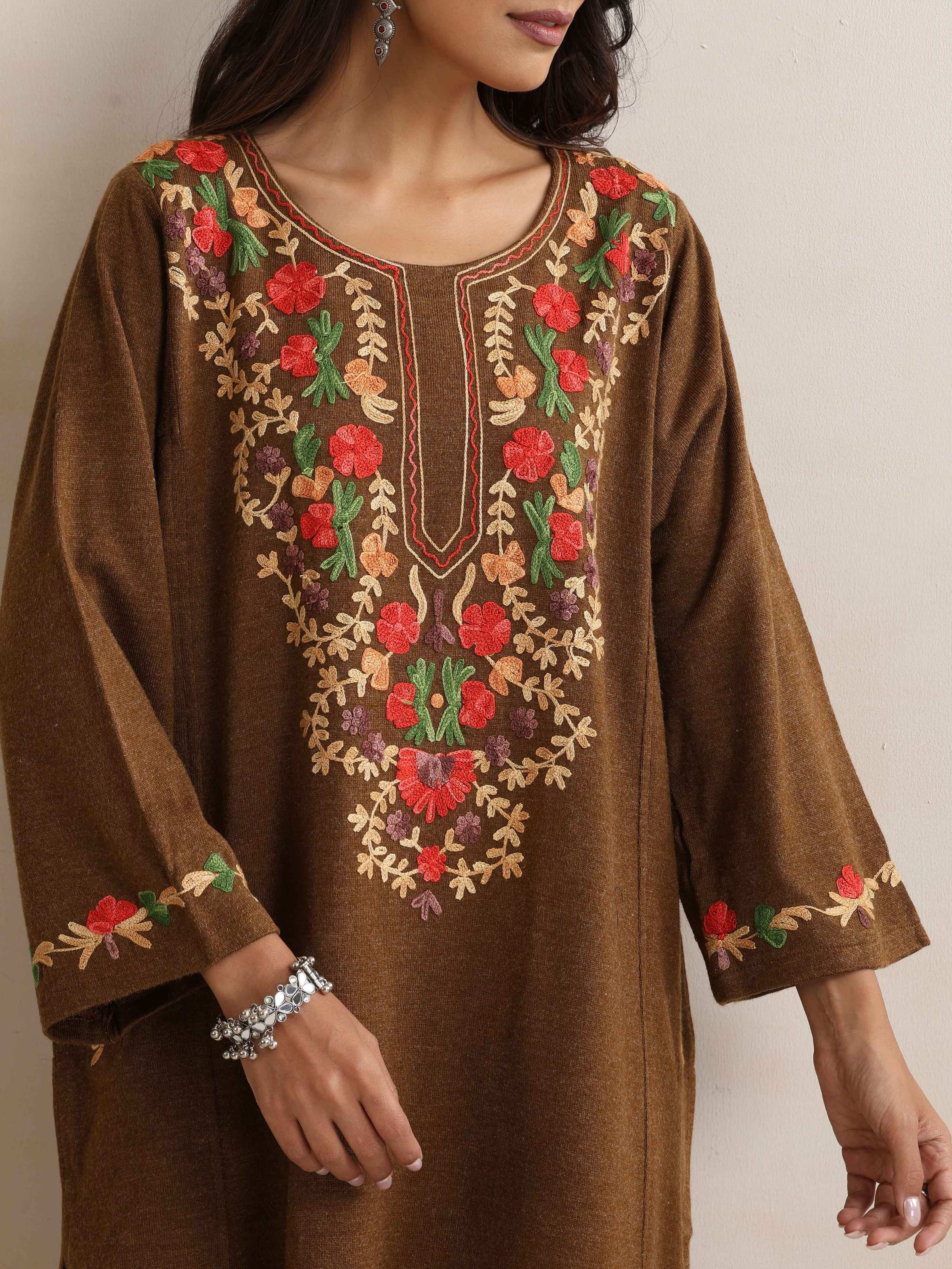 trueBrowns Brown Kashmiri Embroidered Woollen Phiran Kurta | Grocsy