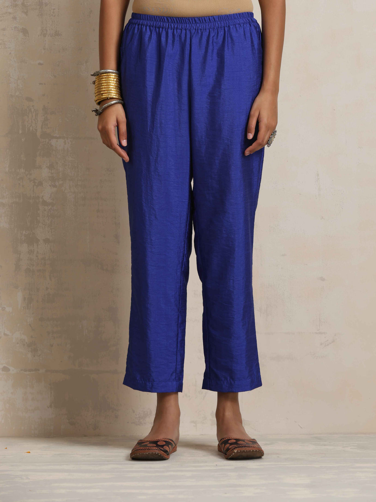 trueBrowns Blue Silk High Slit Kurta Set | Grocsy