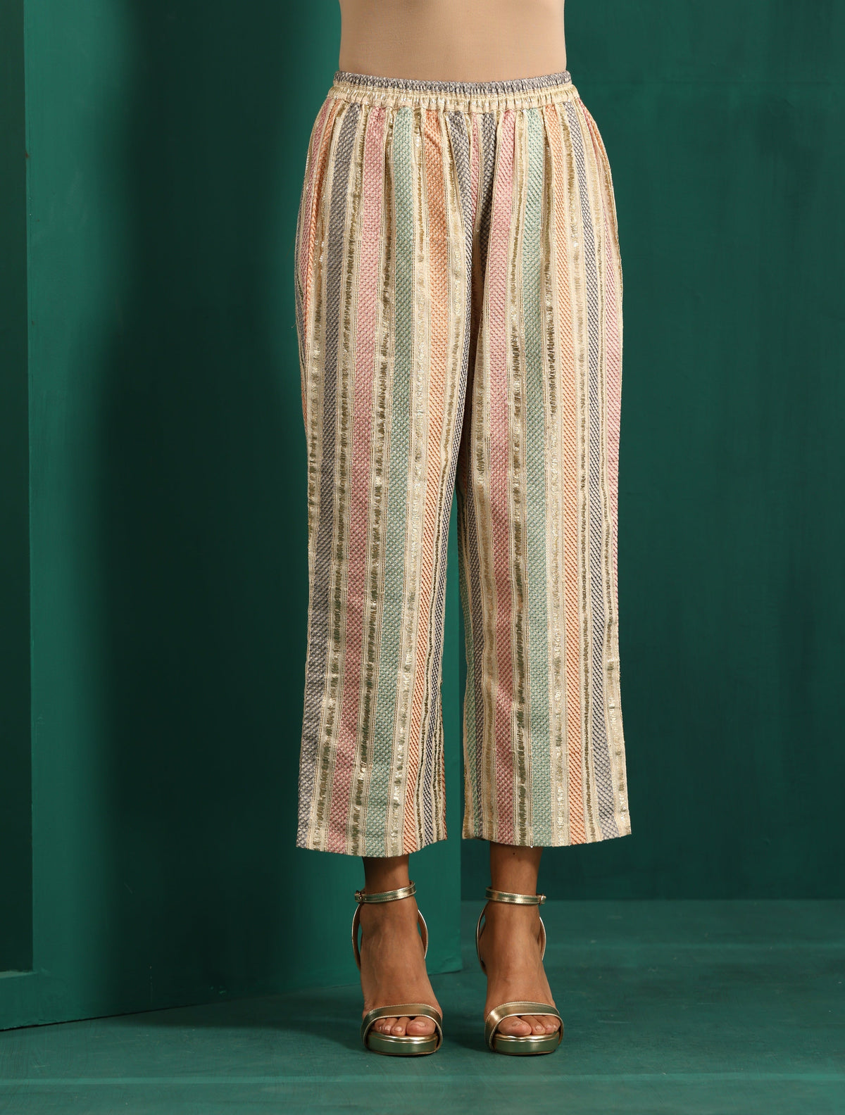 trueBrowns Ivory Tonal Cotton Kurta with Embroidered Pants | Grocsy