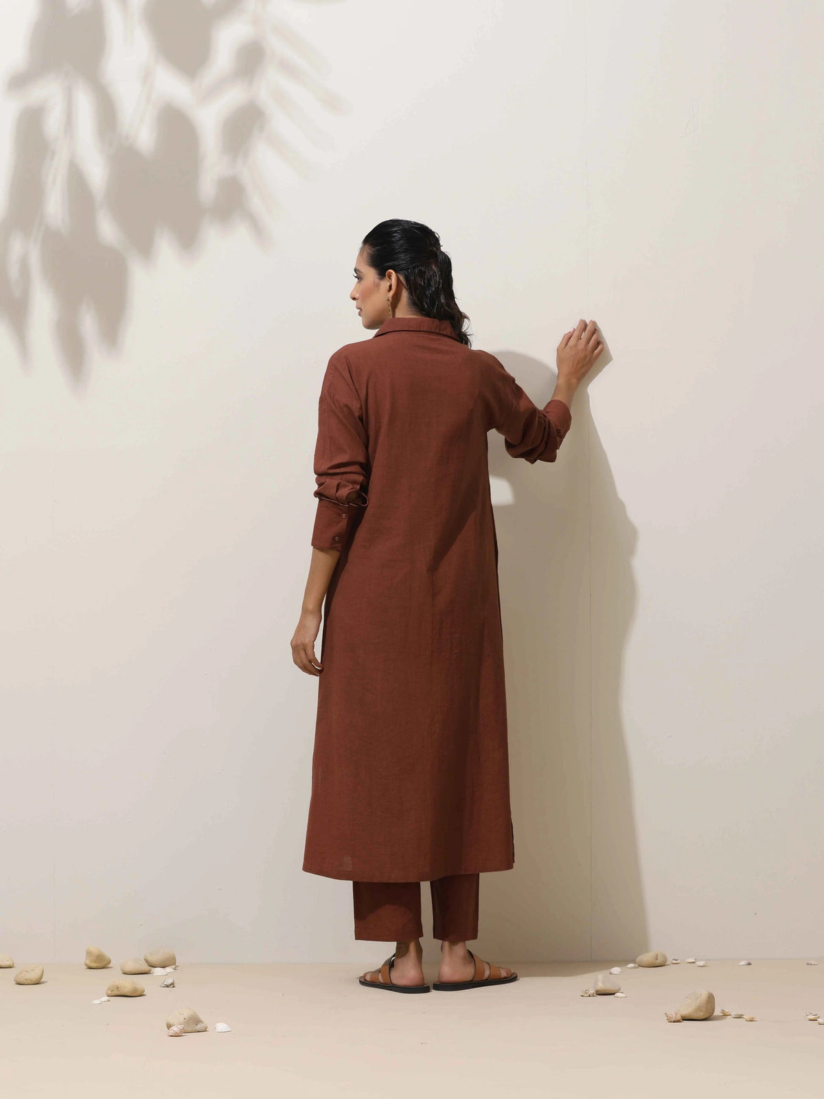 trueBrowns Brown Cotton Linen Kurta Pant Set | Grocsy