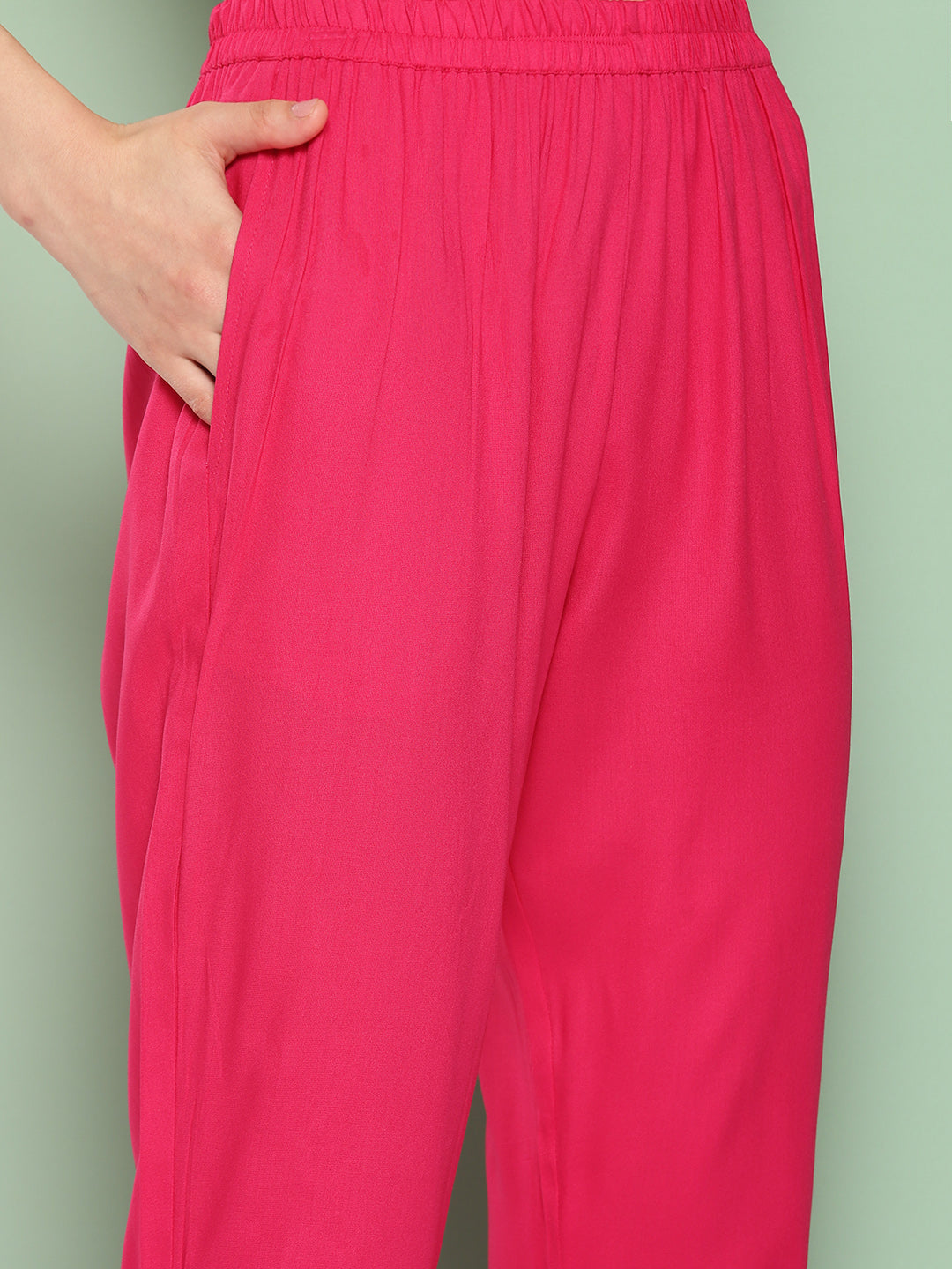 InWeave Women's Fuchsia Mirror Work Strappy Set W Square Bandhani Print Silk Dup | Grocsy
