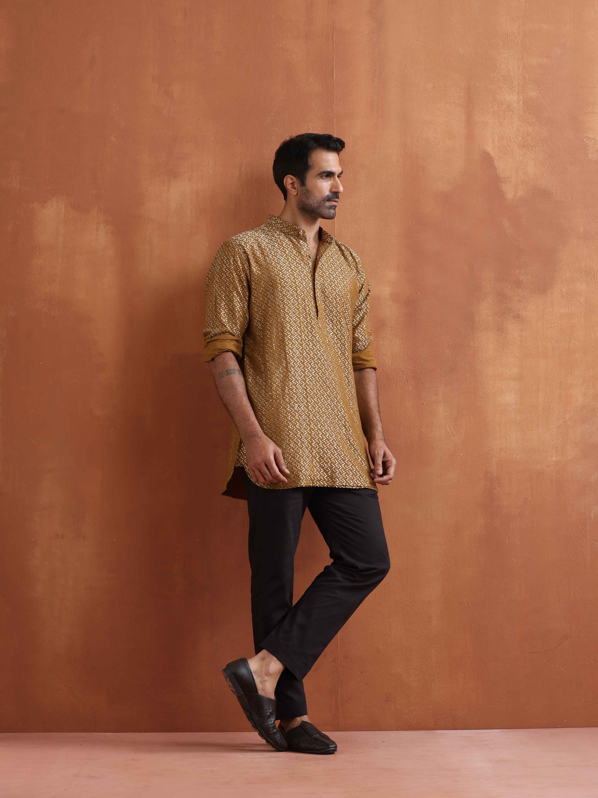 trueBrowns Men's Mustard Cotton Dobby Short Kurta | Grocsy
