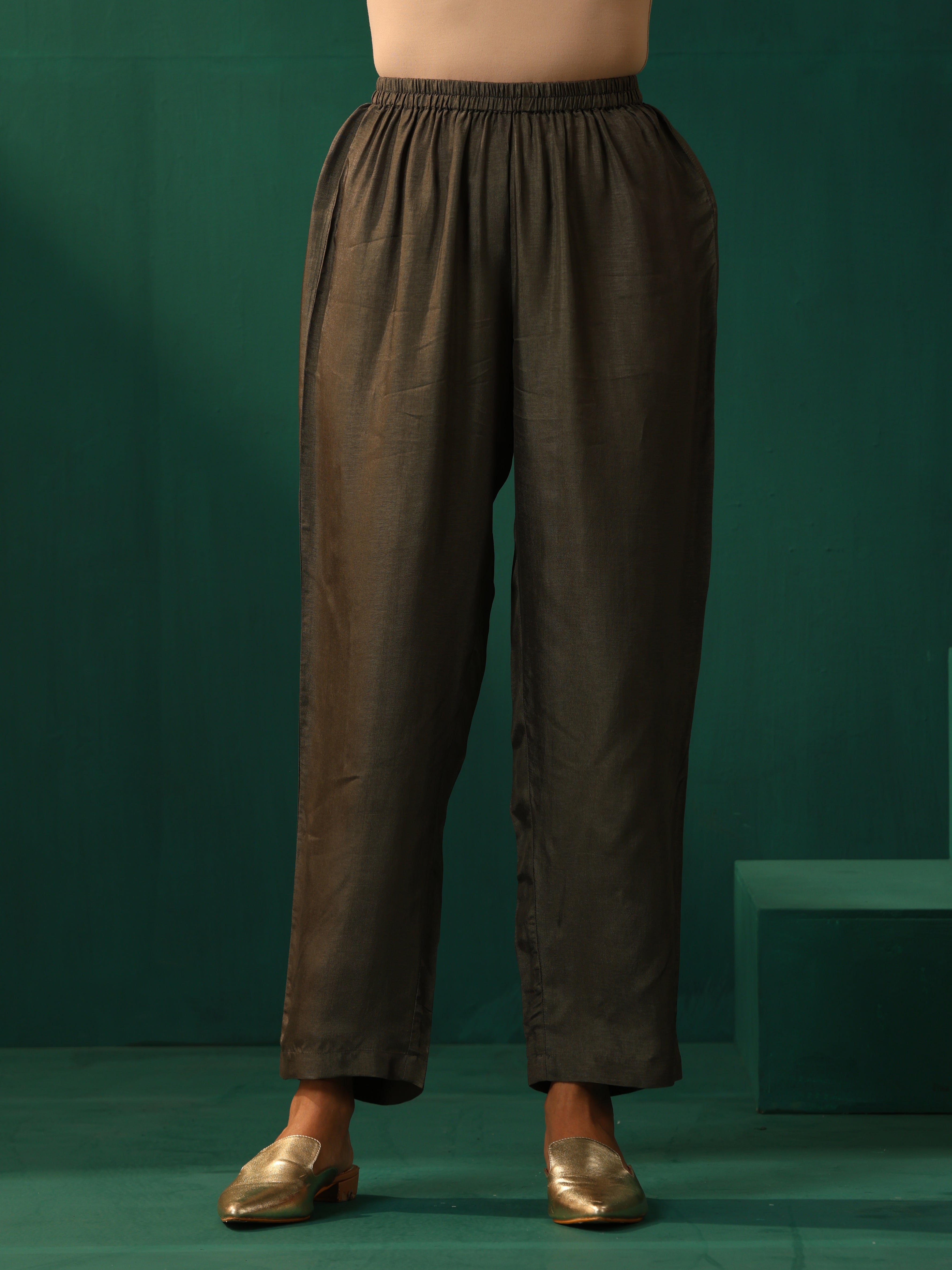 trueBrowns Pink Square Viscose Silk V-Neck Waist Gathered Kurta Pant Set | Grocsy