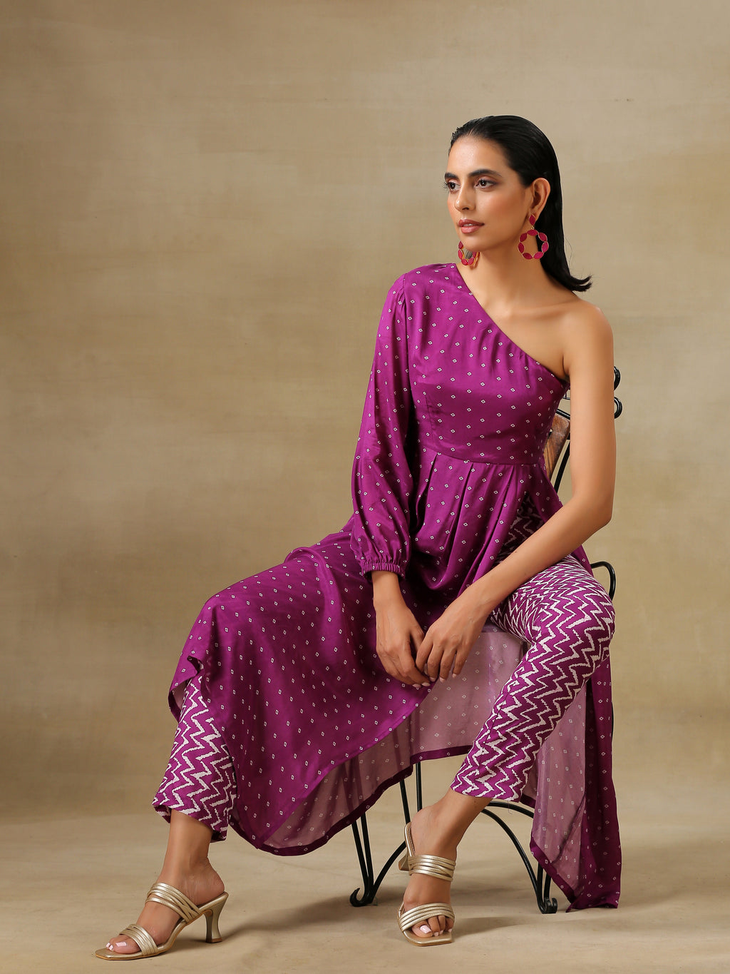 trueBrowns Purple Bandhani Printed Silk One Shoulder Kurta Pant Set | Grocsy