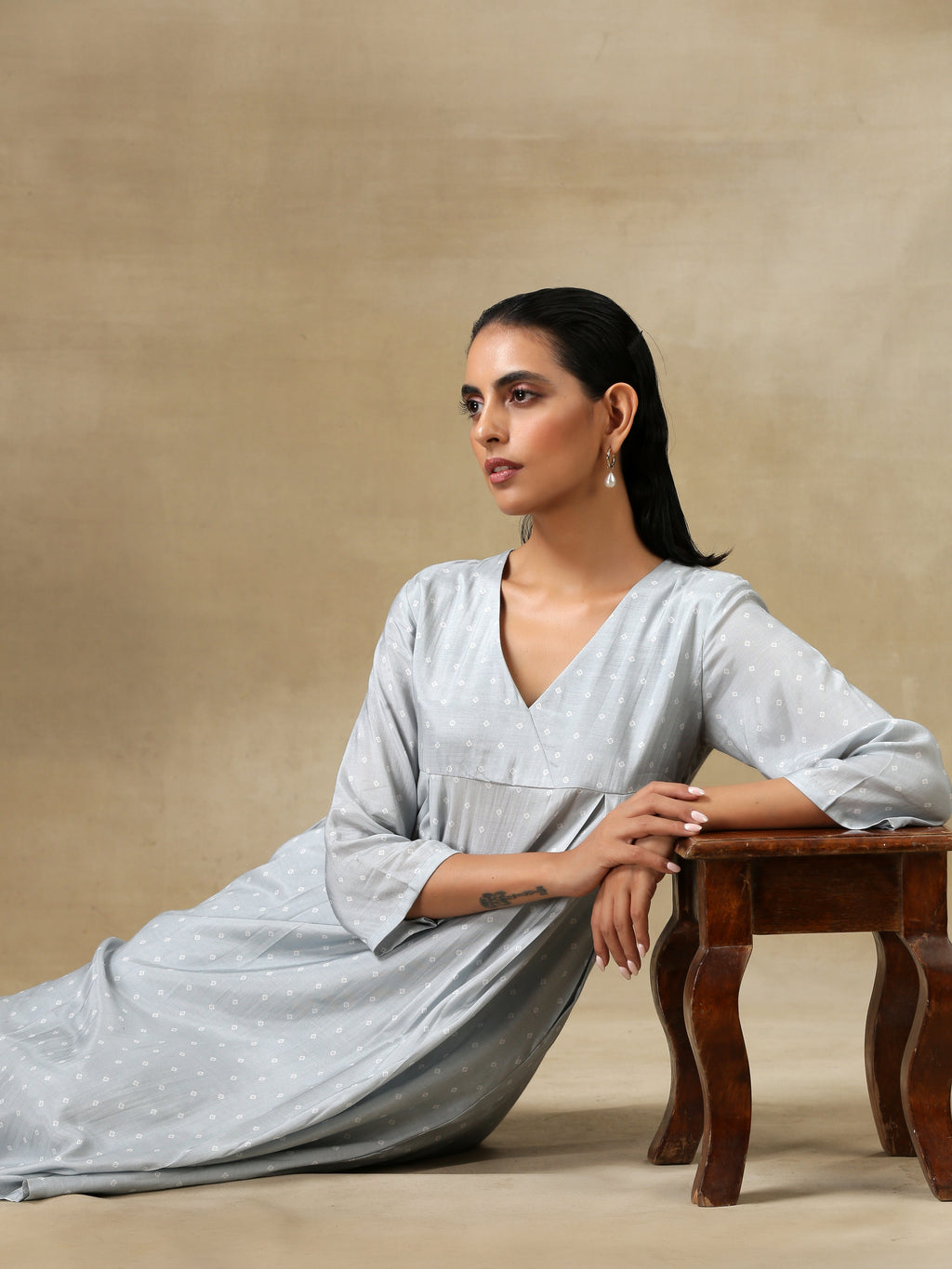 trueBrowns Grey Bandhani Printed Silk Yoke Kurta Pant Set | Grocsy