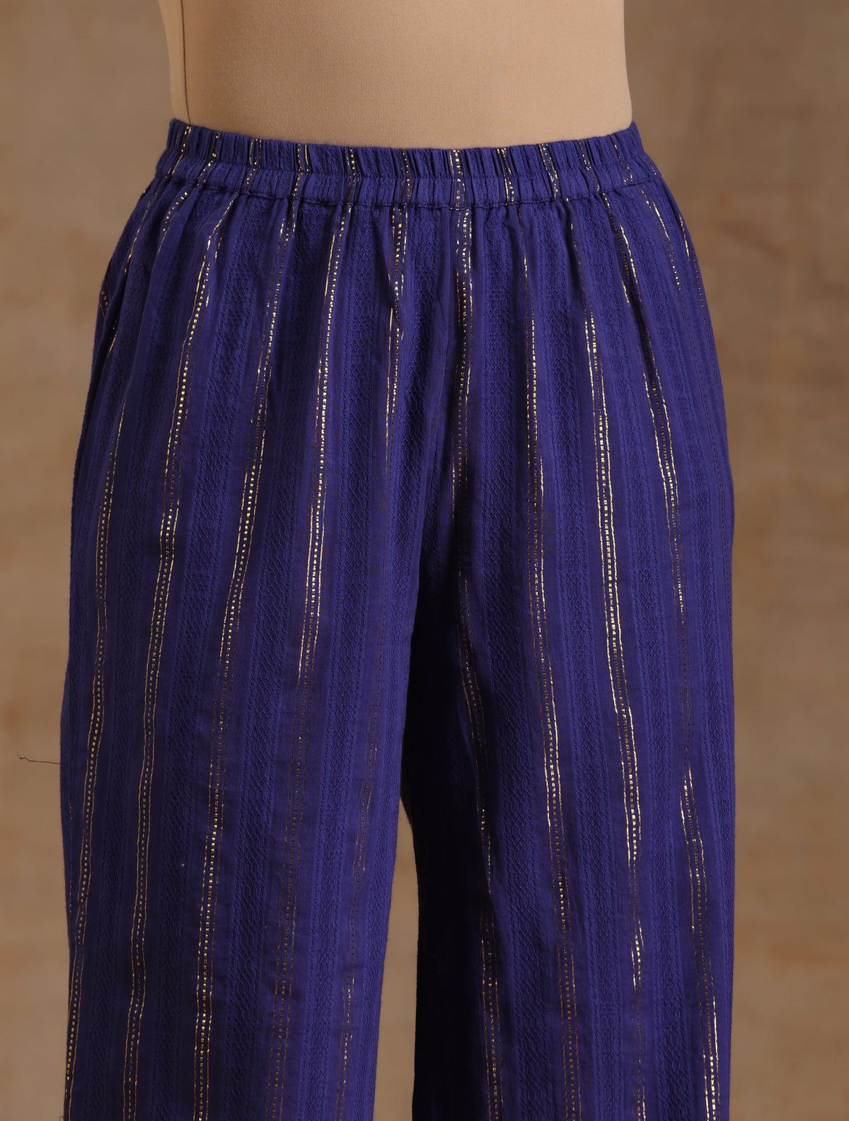trueBrowns Spectrum Blue Gold Cotton Oversized Round Co-Ord Set | Grocsy