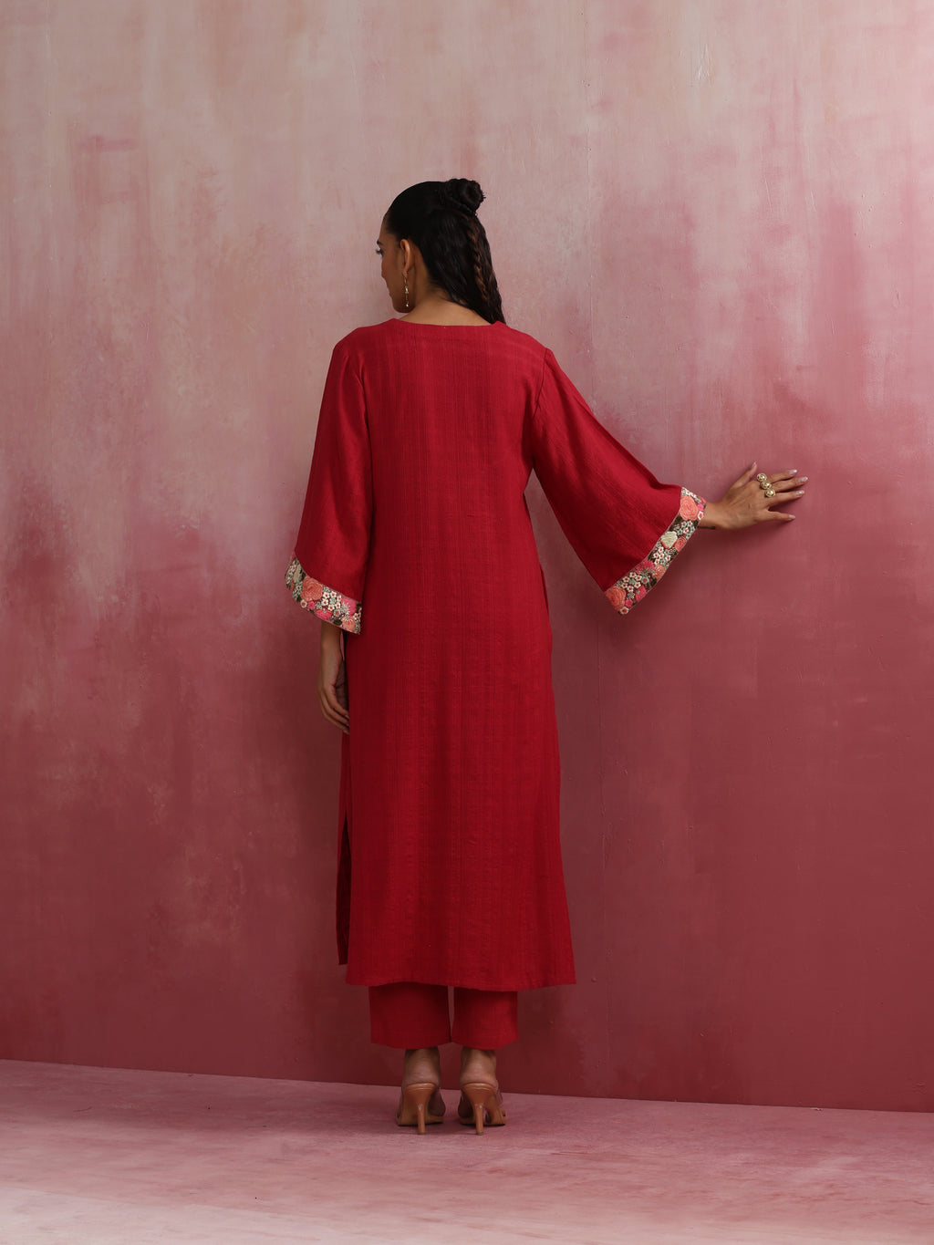 trueBrowns Red Straight Cotton Dobby Kurta Set | Grocsy