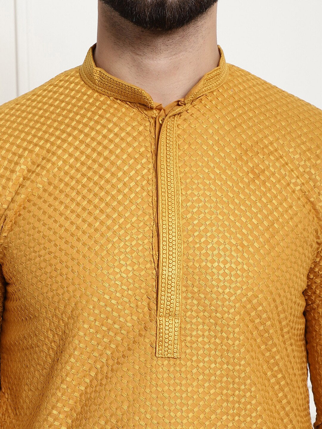 Sojanya Geometric Embroidered Thread Work Pure Cotton Straight Kurta | Grocsy