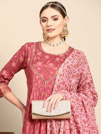 Sangria Women Pink & Peach-Coloured Floral Printed Floral Anarkali Kurta | Grocsy