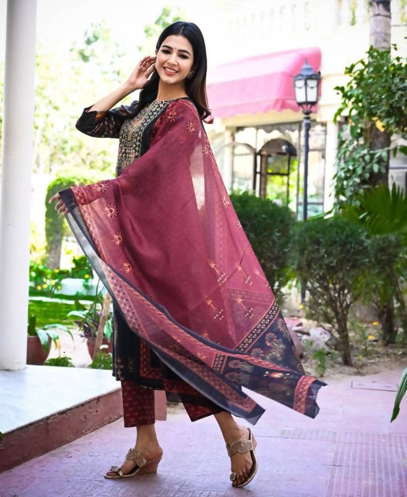 Yufta Women Black & Burgundy Printed Kurta & Trouser with Dupatta | Grocsy