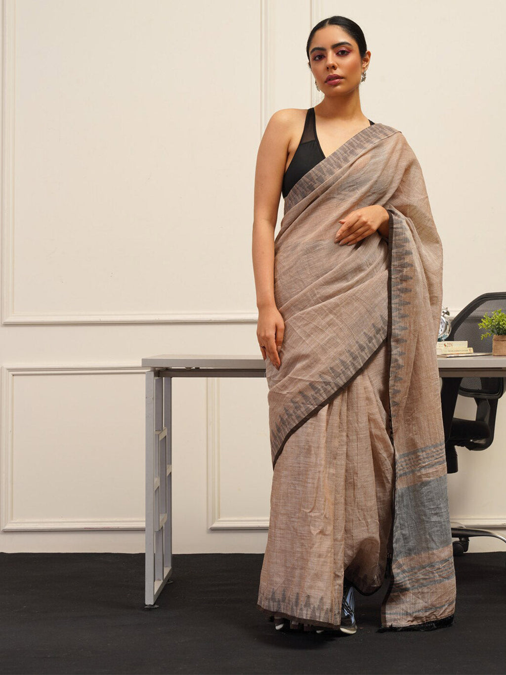 Tikhi Imli Brown Printed Woven Design Saree | Grocsy