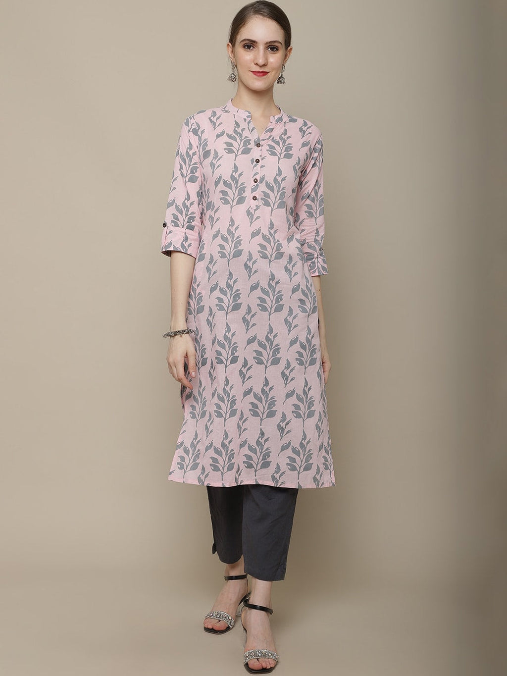 Sangria Women Pink & Grey Floral Printed Kurta | Grocsy