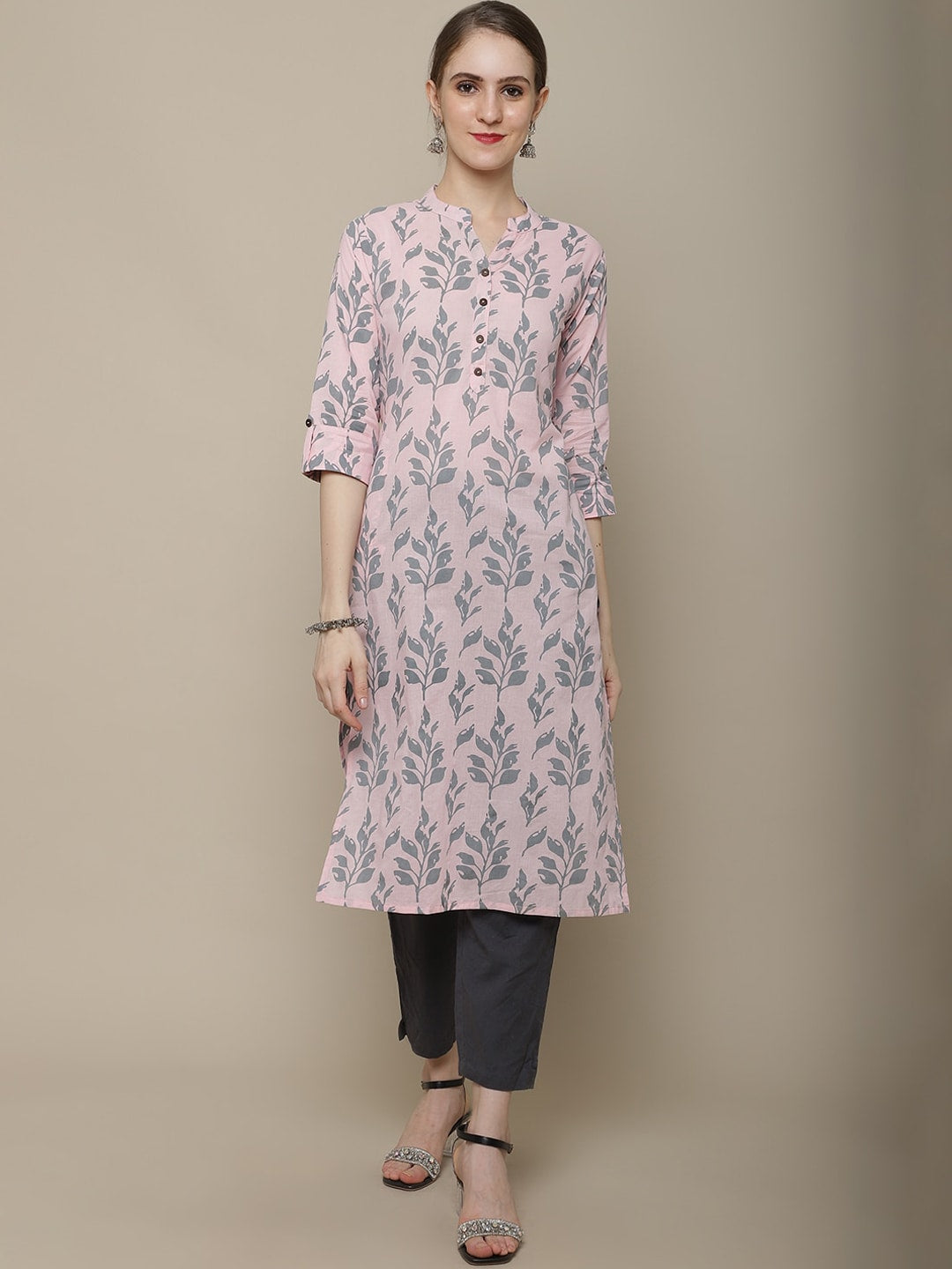 Sangria Women Pink & Grey Floral Printed Kurta | Grocsy