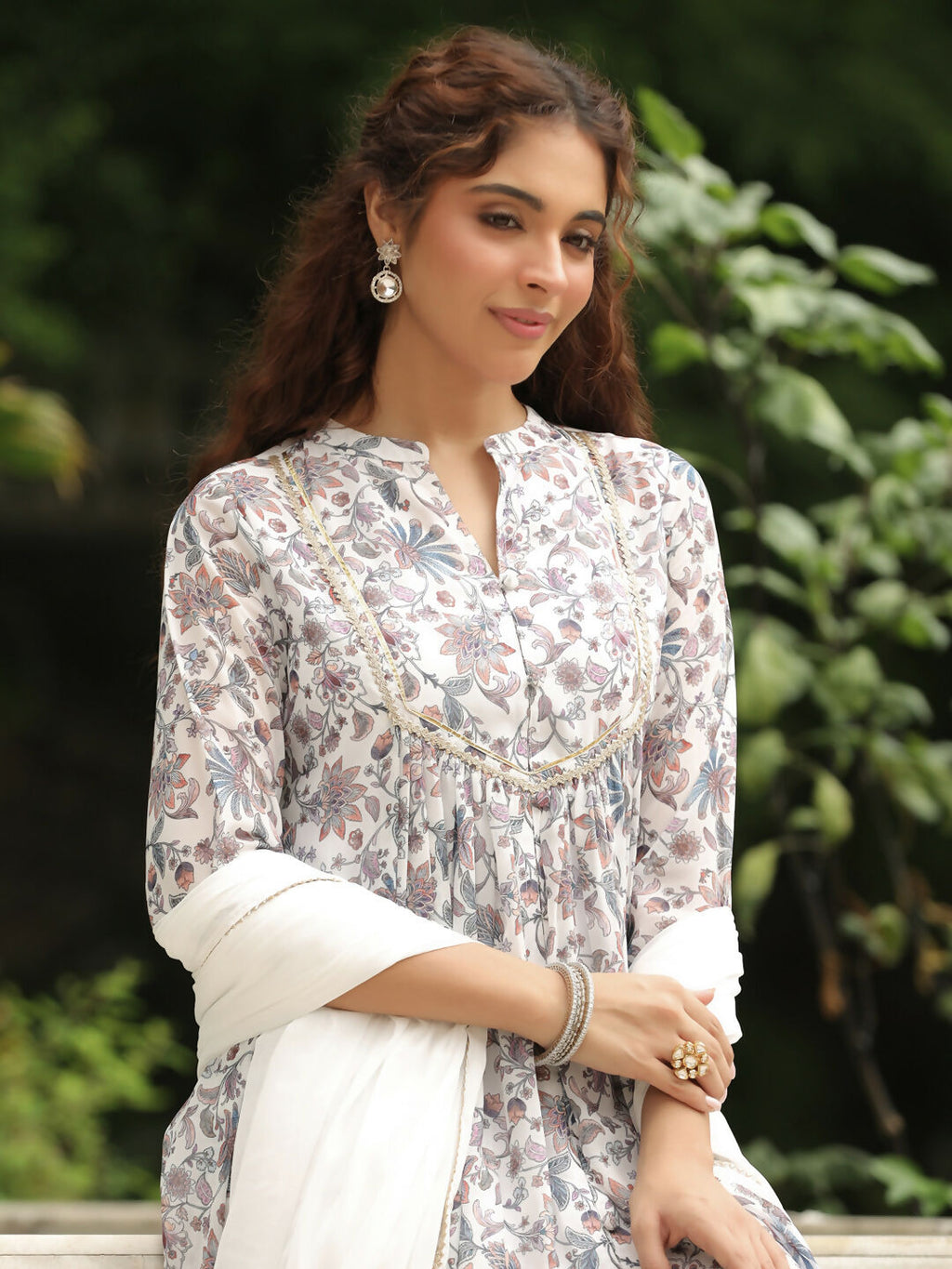 Janasya White Georgette Floral Kurta,Bottom & Dupatta | Grocsy