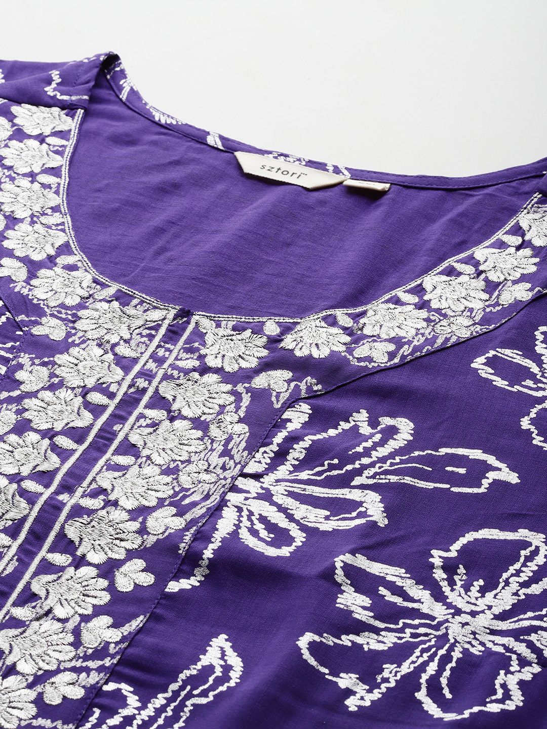 Sztori Plus Size Floral Printed Yoke Design Kurta with Trousers | Grocsy