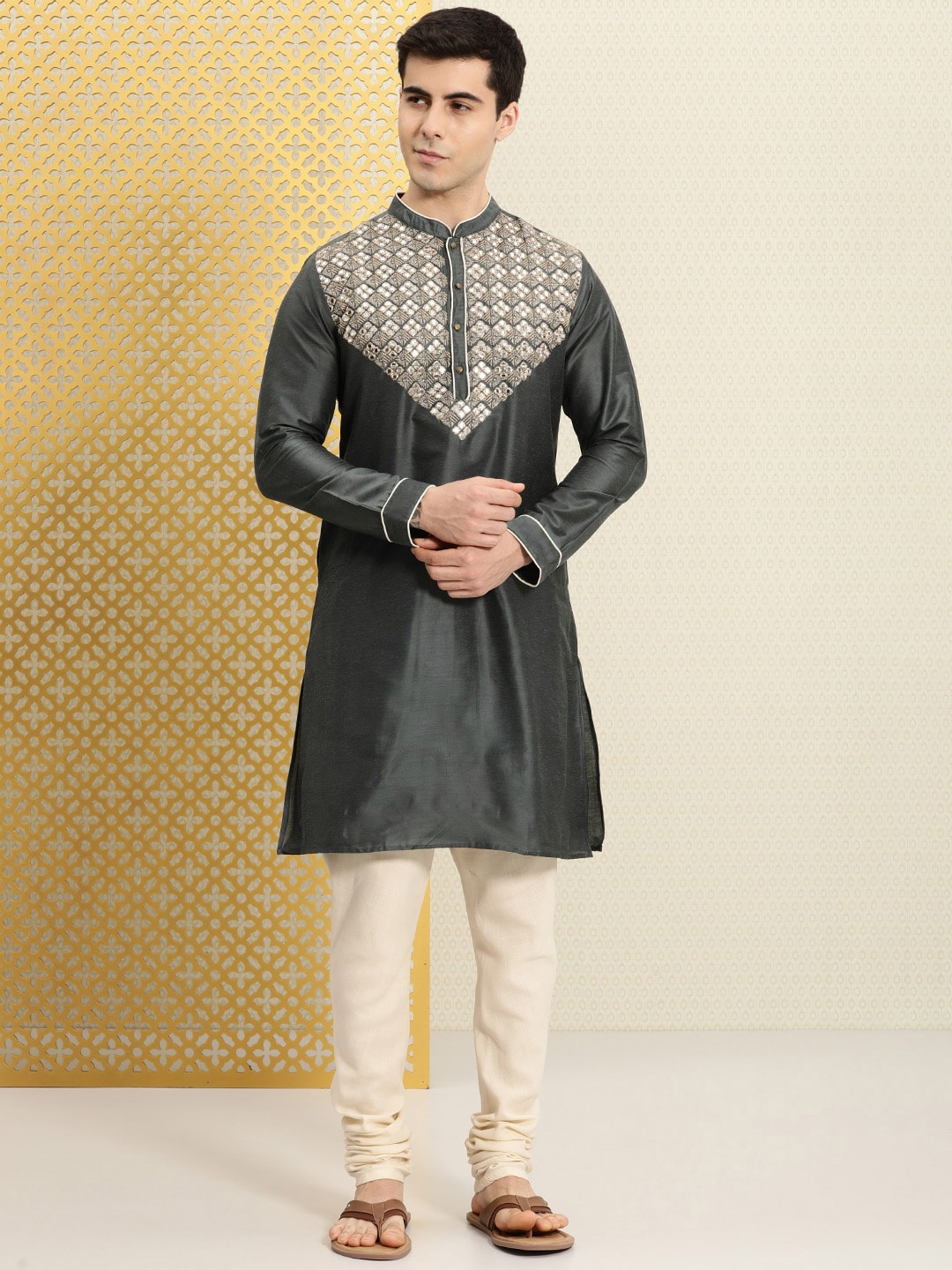House of Pataudi Men Embroidered Mirror Work Jashn Kurta | Grocsy